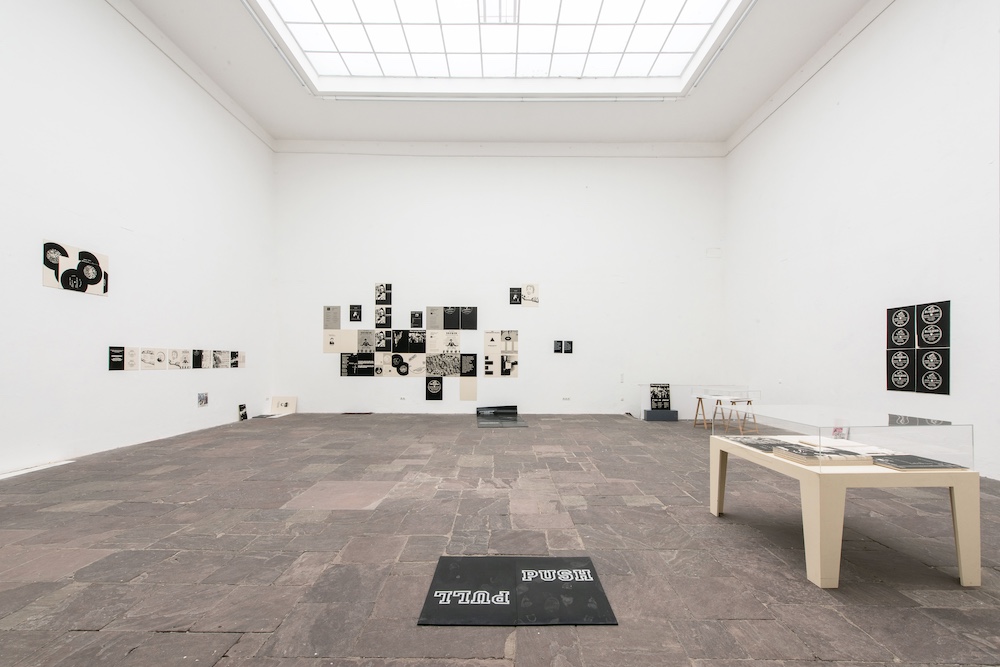 Nibelungenland (Musik für Pavillons) - Andreas Neumeister