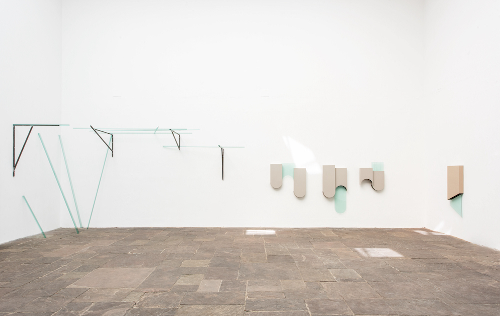 s t i l l  - Afra Dopfer und Sanni Findner