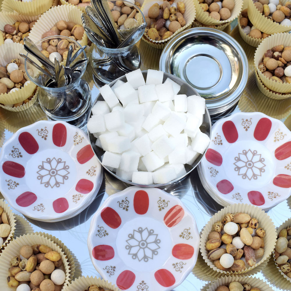 The act of drinking tea is the highest form of art - Tunay und Tuğba Önder